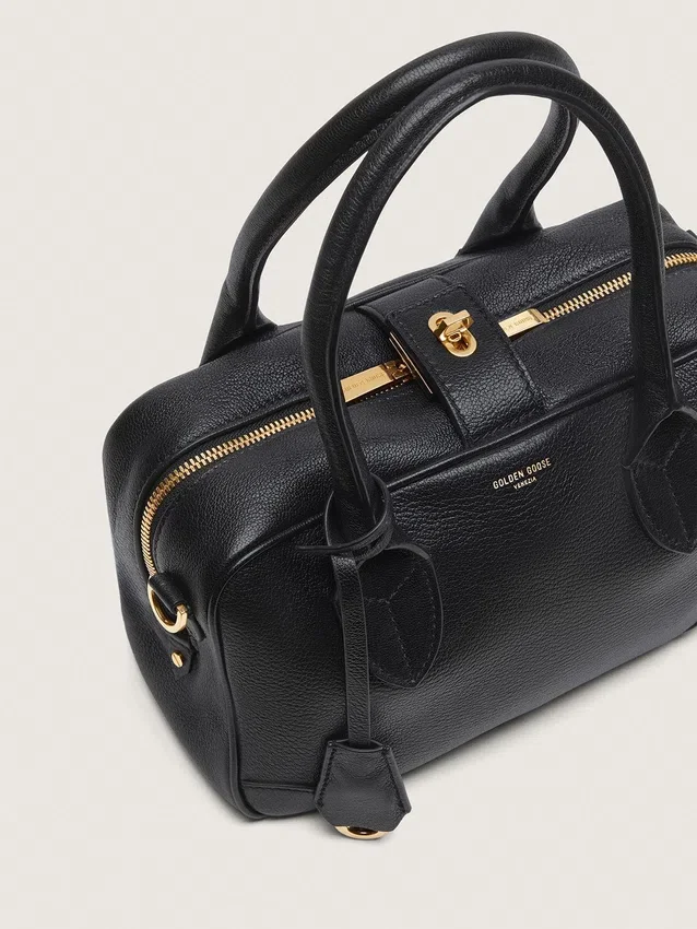 Borsa Vita in pelle di montone nera con dettagli dorati