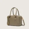 Borsa Vita in pelle verde salvia con dettagli dorati