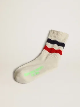 Calzini in cotone bianco con finitura invecchiata e strisce rosse e blu navy