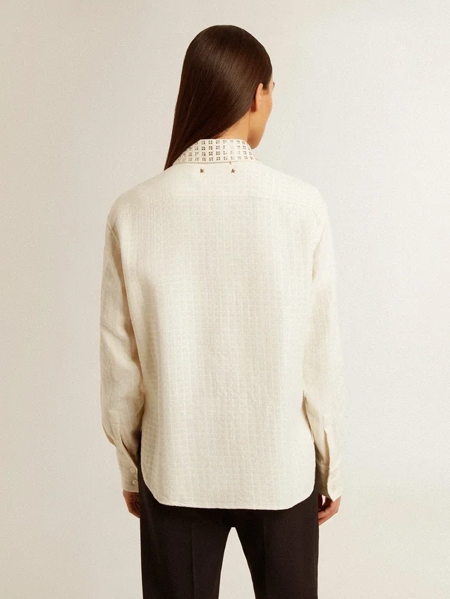 Camicia da donna in misto viscosa e cotone con colletto impreziosito da cristalli