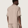 Camicia da uomo a maniche corte in lana grigia fresca con strisce sottili