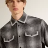 Camicia da uomo grigia con ricami bianchi