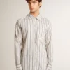 Camicia da uomo in cotone bianco con sottili righe bordeaux
