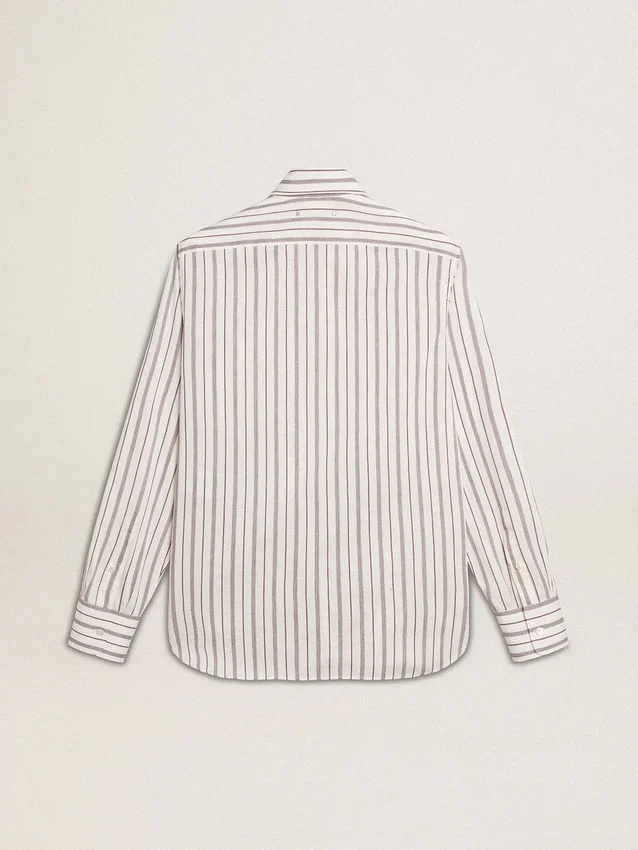 Camicia da uomo in cotone bianco con sottili righe bordeaux