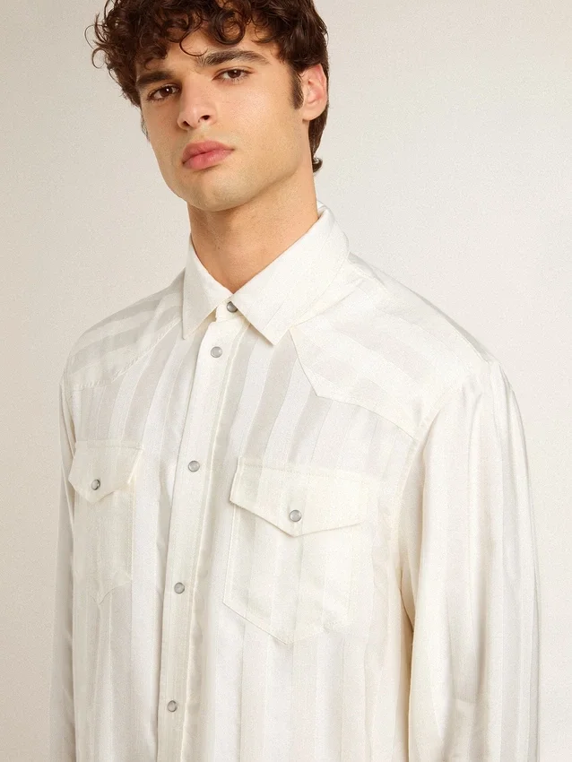 Camicia da uomo oversize effetto consumato con righe verticali