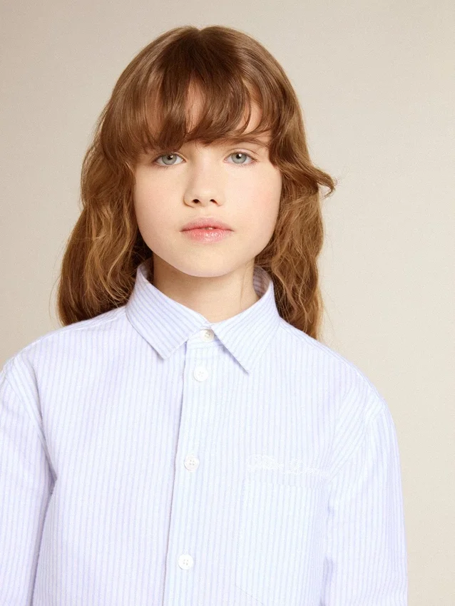Camicie a righe per bambine con scritta ricamata sulla tasca