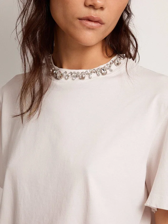 Camicie bianche da donna con cristalli cabochon