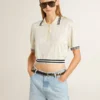 Camicie da donna corte in cotone bianco invecchiato con bordi a costine blu