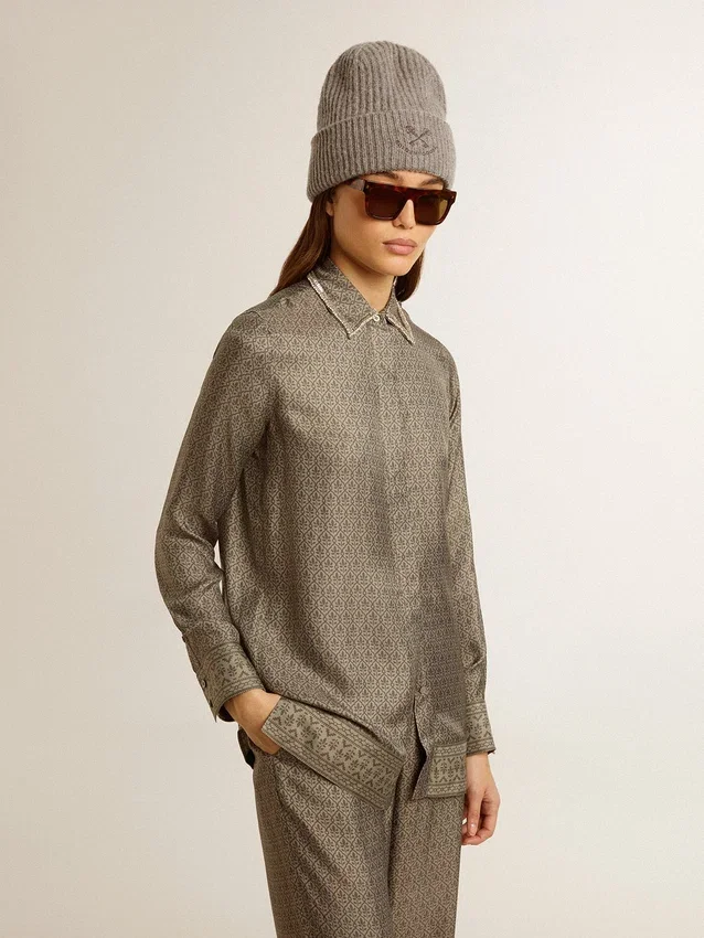 Camicie da donna in misto viscosa e seta verde con motivo floreale
