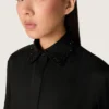Camicie da donna in twill di lana nero con ricami floreali in perline di vetro