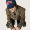 Cappellino da baseball blu denim con toppa “Golden” in spugna rossa e bianca