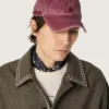 Cappellino da baseball bordeaux con stella ricamata tono su tono