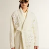 Cardigan da donna in cotone color crema con ricami floreali