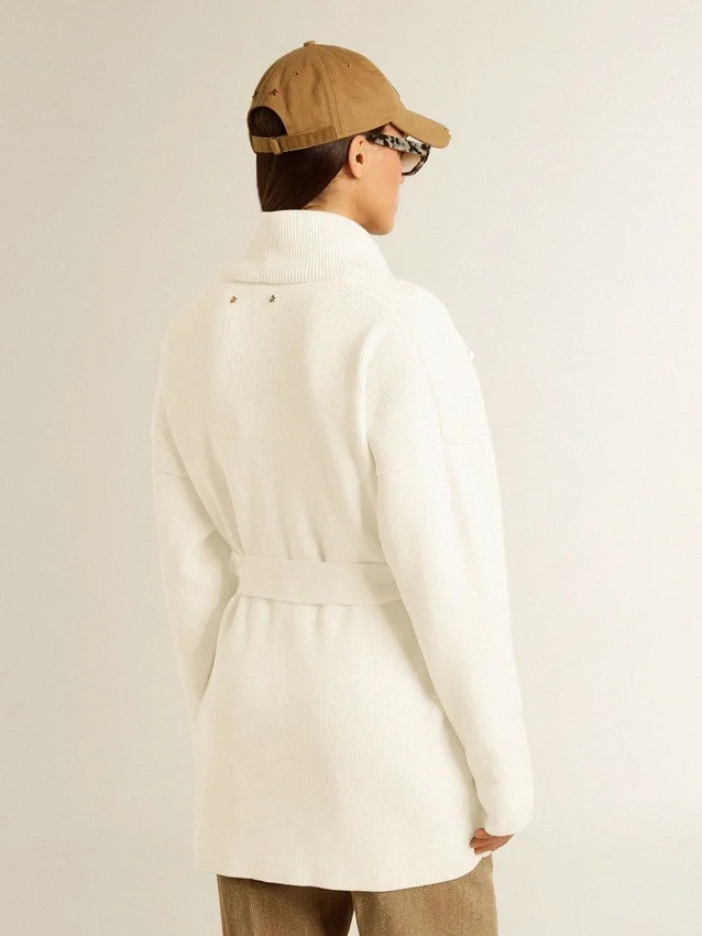 Cardigan da donna in cotone color crema con ricami floreali