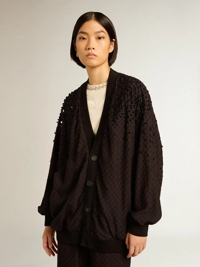 Cardigan da donna nero con ricamo sfumato