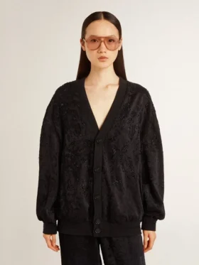 Cardigan da donna nero con ricamo tono su tono in perline in stile toile de jouy