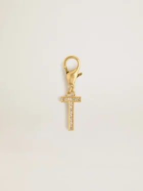 Ciondolo a forma di lettera T in ottone color oro con cristalli