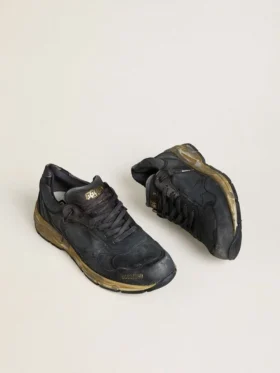 Dad-Star da donna in pelle naplak nera e pelle crackle con stella nera e linguetta sul tallone