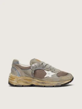 Dad-Star da uomo in pelle scamosciata grigio tortora e rete argentata con stella in pelle bianca e linguetta sul tallone in pelle scamosciata