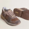 Dad-Star da uomo in pelle scamosciata lilla e rete con stella in pelle laminata e linguetta sul tallone