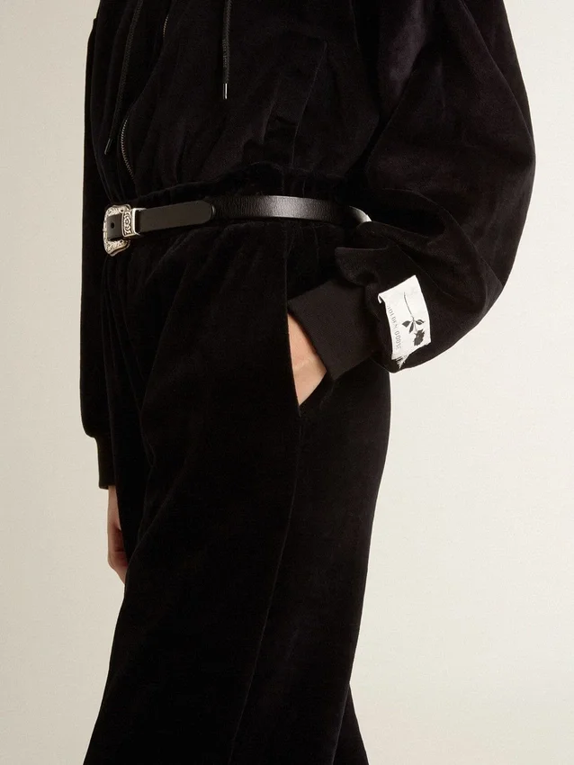 Felpa con cappuccio da donna nera in misto cotone con zip