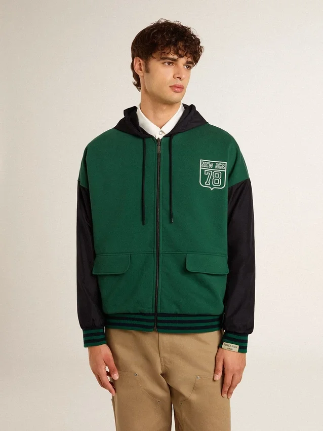 Felpa con cappuccio reversibile da uomo verde e blu
