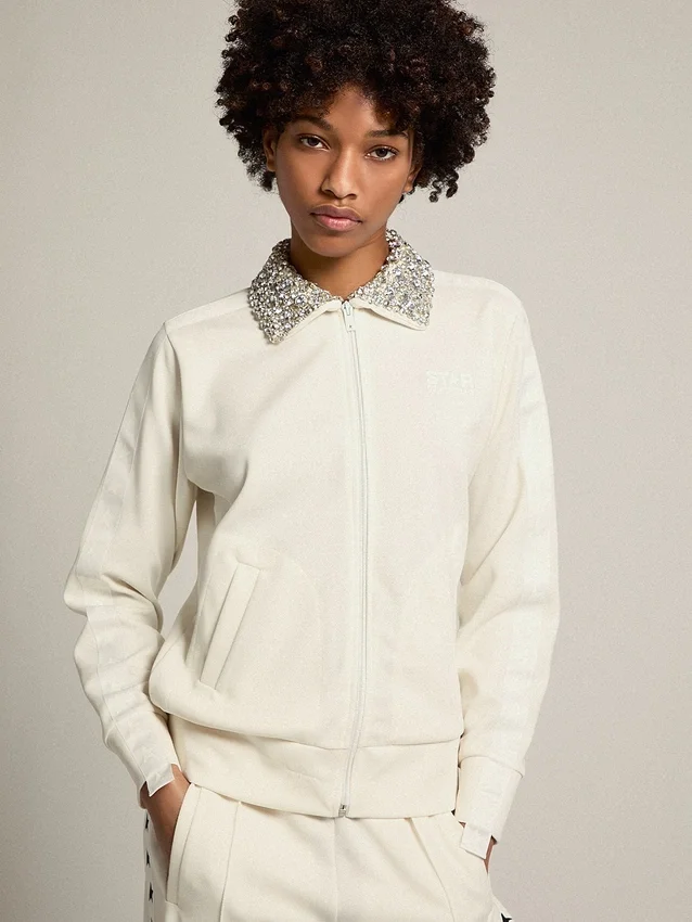 Felpa con zip della Star Collection in bianco papiro con colletto in cristalli