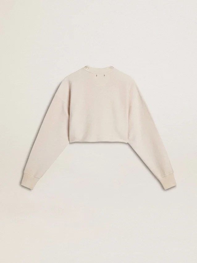 Felpa corta da donna in cotone color crema con cristalli sul davanti