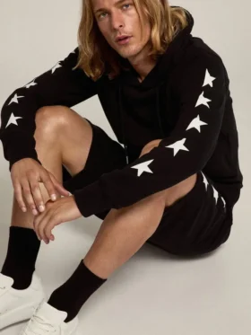 Felpa nera della Star Collection con stelle bianche a contrasto