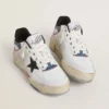 Forty2 da donna con stella nera e linguetta sul tacco in pelle con lamina argentata