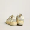 Forty2 da donna in pelle bianca con lacci con cristalli Swarovski e stella in TPU grigia