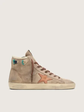 Francy da uomo in pelle scamosciata beige con stella in pelle marrone e perline colorate
