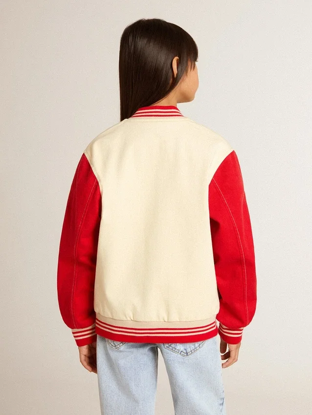 Giacca bomber da bambino in cotone beige e rosso con ricamo sul petto