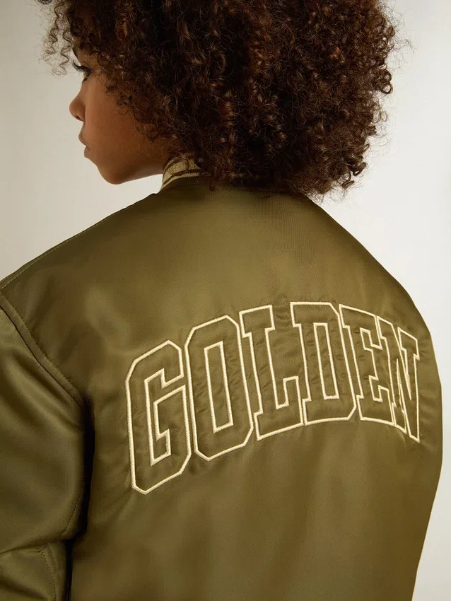 Giacca bomber da bambino in nylon verde militare con scritta sul retro