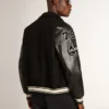 Giacca bomber in lana nera con toppa