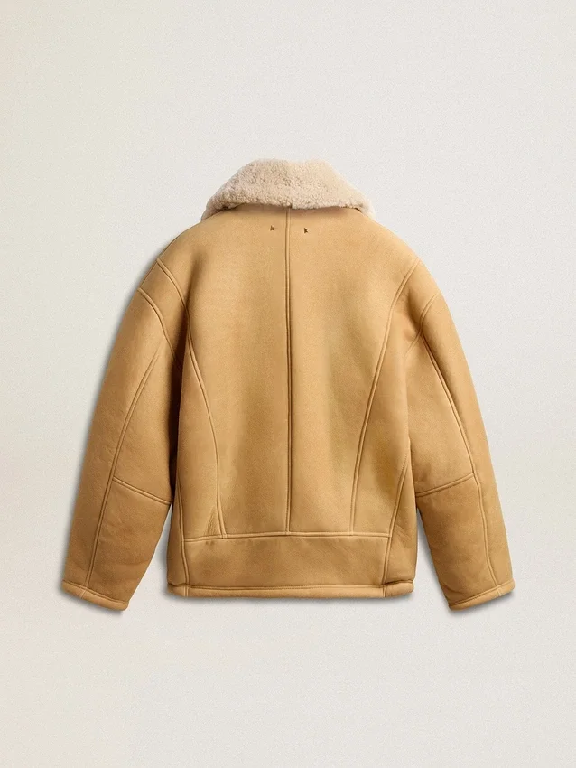 Giacca da donna in pelle di pecora con ampio collo a scialle in shearling