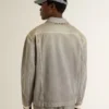 Giacca da uomo in denim grigio con borchie