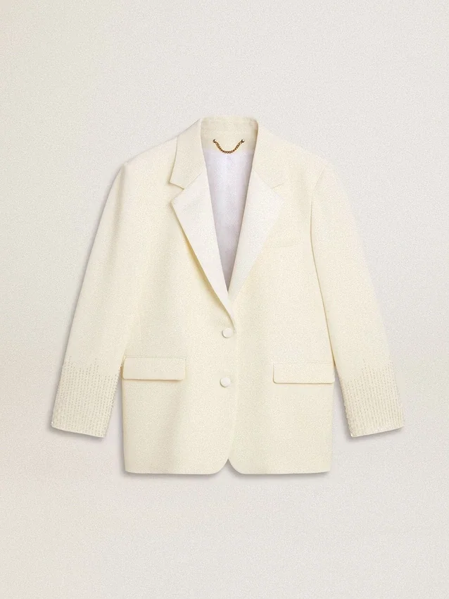 Giacca oversize monopetto bianca con effetto seta e ricami
