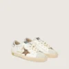 Giovane Super-Star con stella glitterata dorata e linguetta sul tallone in pelle metallizzata argento