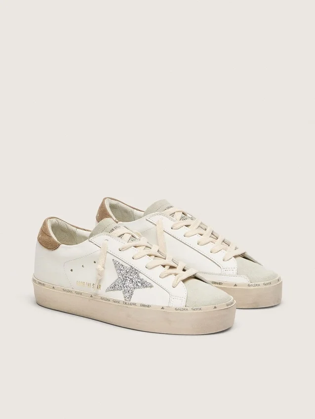 Hi Star da donna con stella glitterata argento e linguetta sul tallone in nabuk grigio tortora