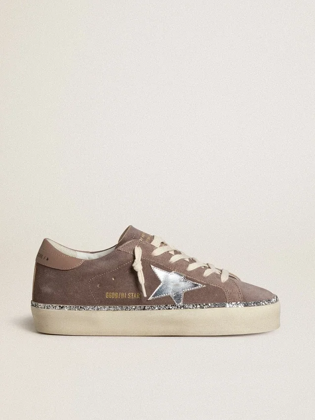 Hi Star da donna in pelle scamosciata con stella in pelle argentata e linguetta sul tallone in pelle