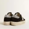Hi Star da donna in pelle scamosciata nera con stella glitterata argento