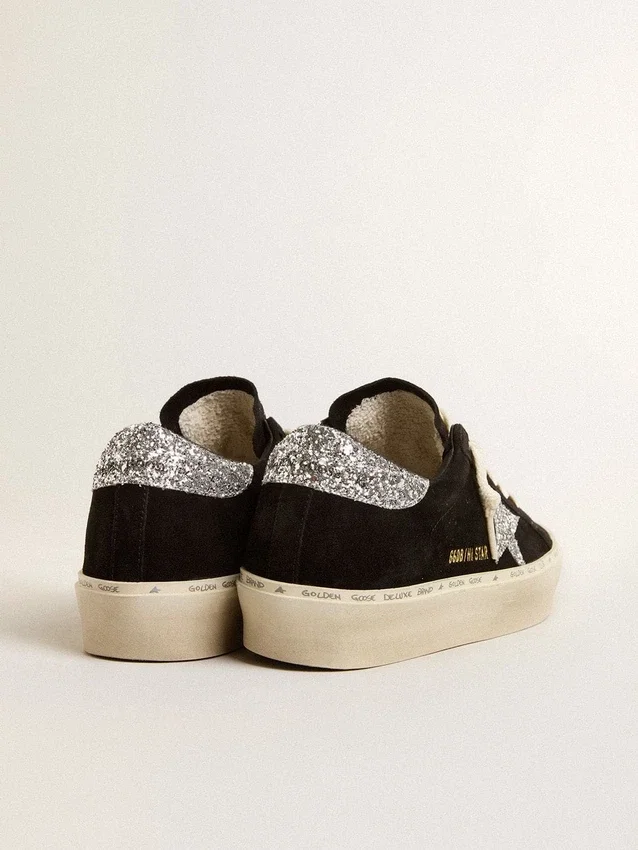 Hi Star da donna in pelle scamosciata nera con stella glitterata argento
