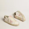 Hi Star in pelle bianca con stella in pelle scamosciata rosa e linguetta sul tallone con glitter rosa