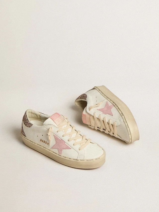 Hi Star in pelle bianca con stella in pelle scamosciata rosa e linguetta sul tallone con glitter rosa