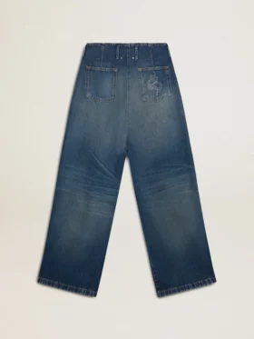 Jeans da donna a gamba larga con lavaggio medio CNY