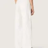 Jeans da donna Golden in stile boyfriend in denim bull bianco ottico