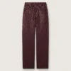 Jeans da donna in denim bordeaux con cristalli sfumati