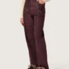 Jeans da donna in denim bordeaux con cristalli sfumati