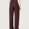 Jeans da donna in denim bordeaux con cristalli sfumati
